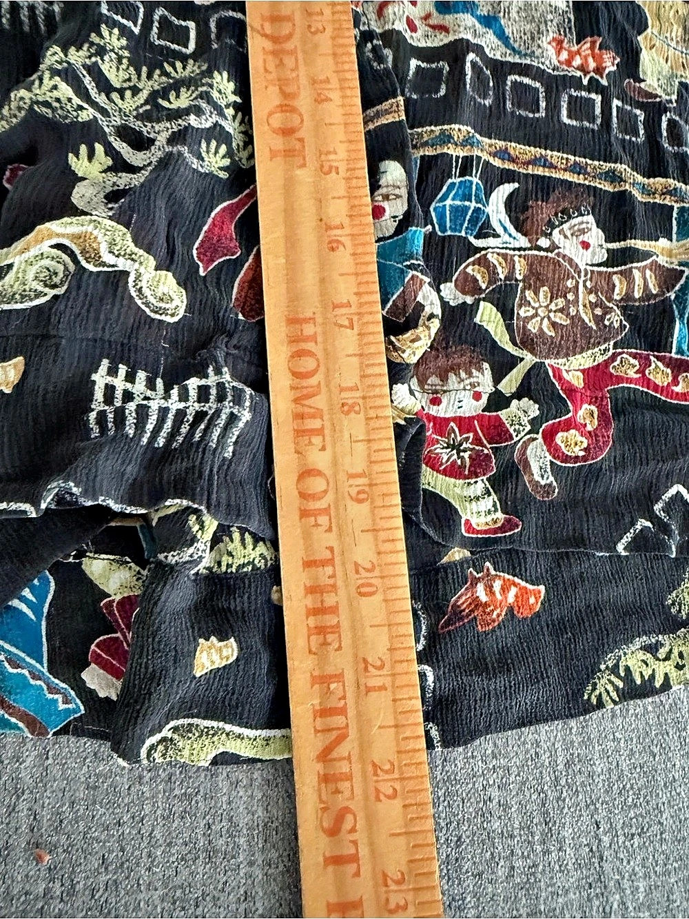 VTG Chico’s Silk Black Oriental Inspired Fairytale Novelty Top Sz 0 oversized - Picture 8 of 8